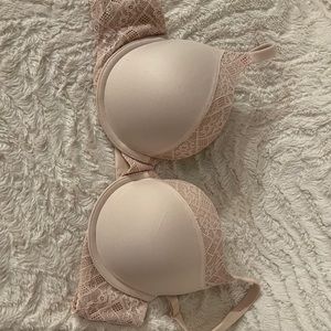 Victoria Secret bra - 38B